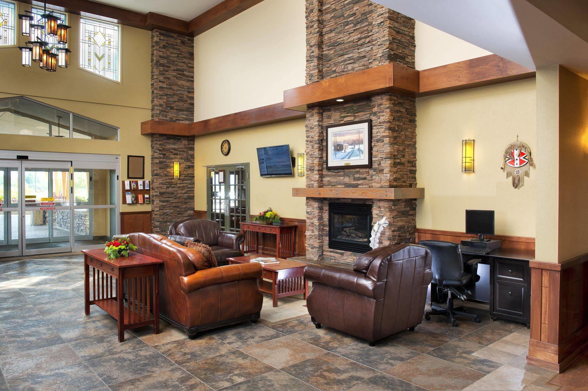 Gold Eagle Lodge North Battleford Eksteriør bilde