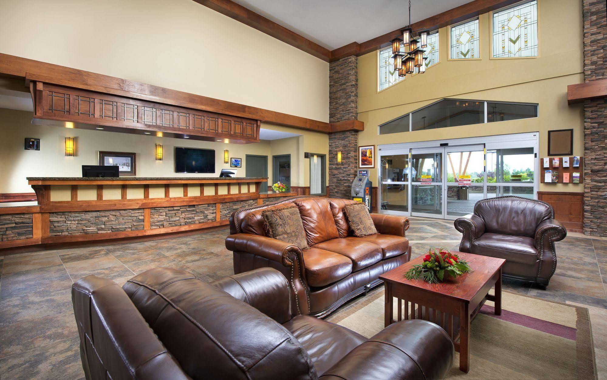 Gold Eagle Lodge North Battleford Eksteriør bilde
