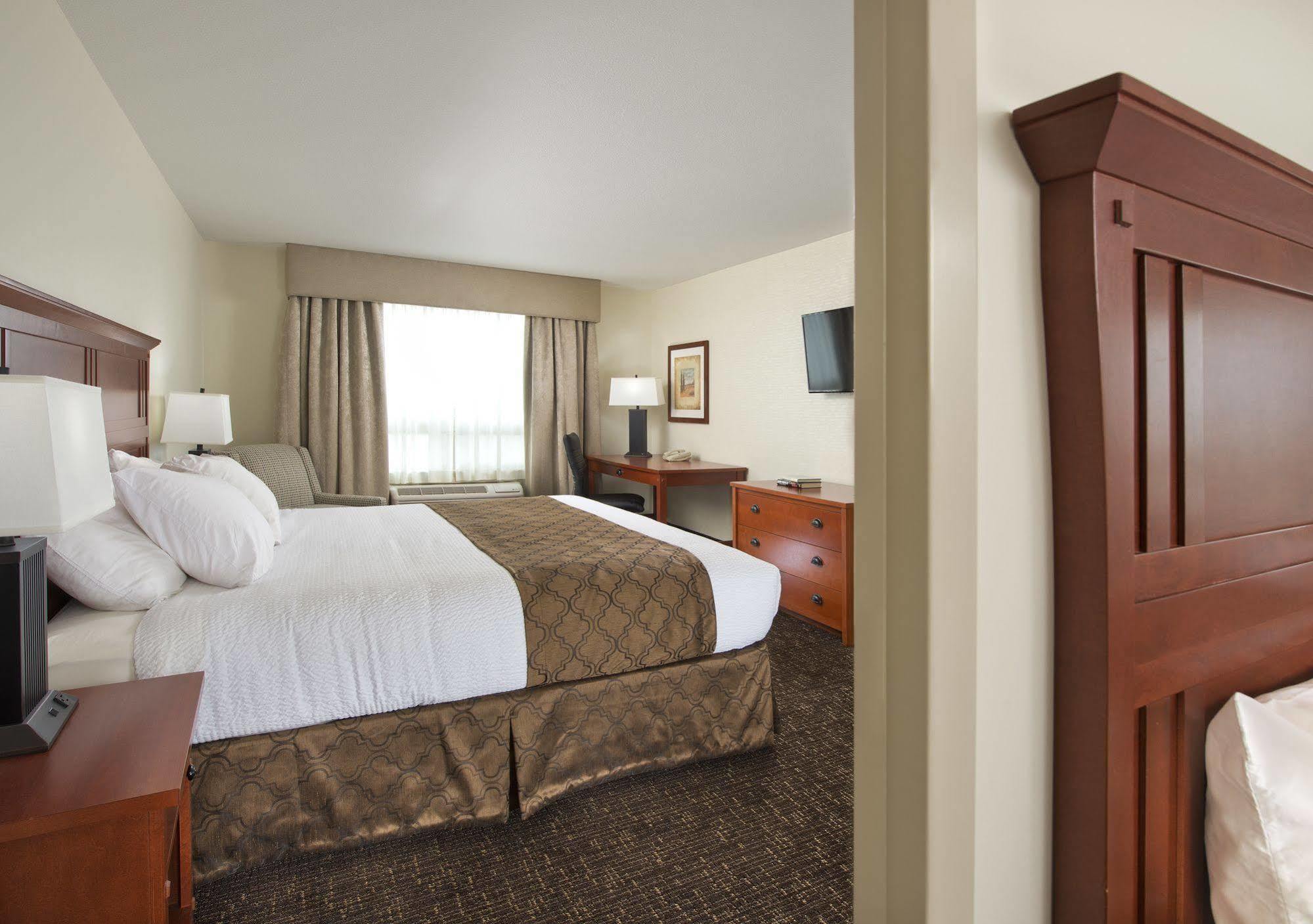 Gold Eagle Lodge North Battleford Eksteriør bilde